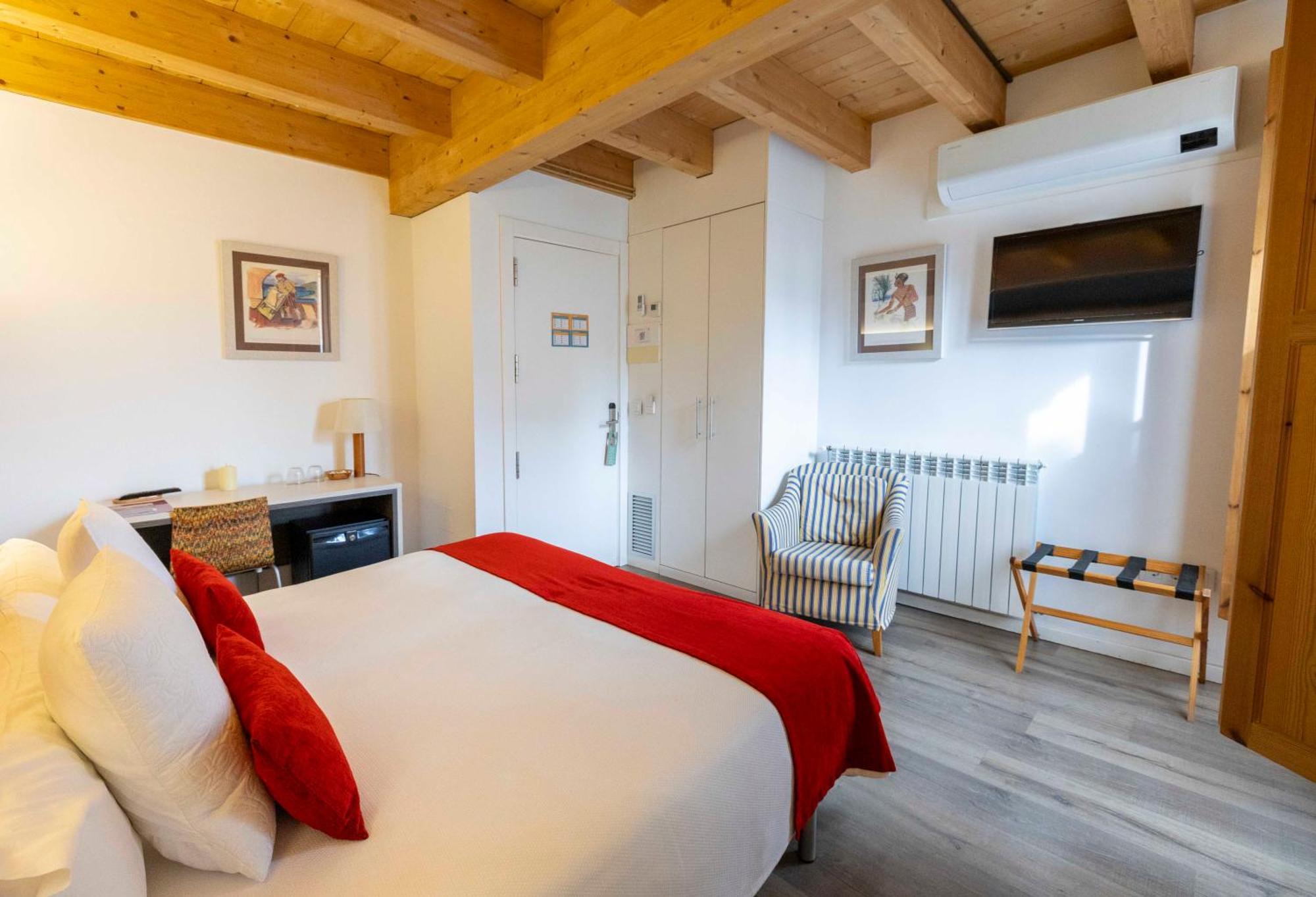 Hotel La Freixera โซลซอนา ภายนอก รูปภาพ