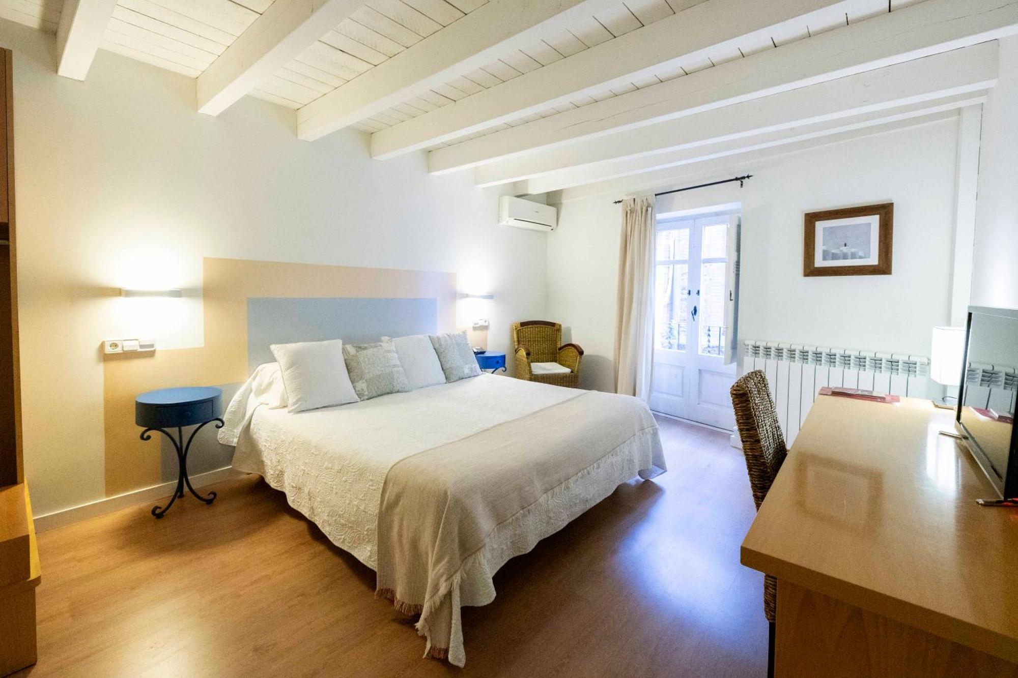 Hotel La Freixera โซลซอนา ภายนอก รูปภาพ