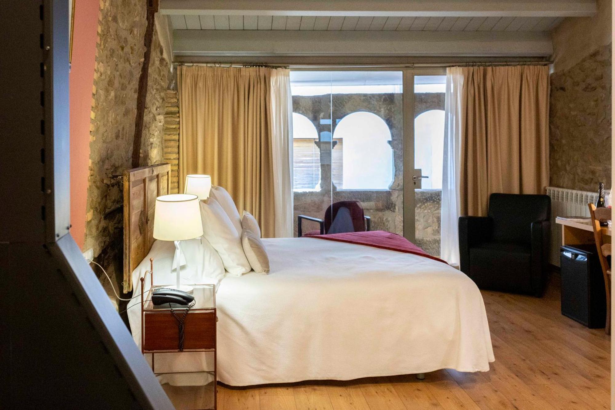 Hotel La Freixera โซลซอนา ภายนอก รูปภาพ